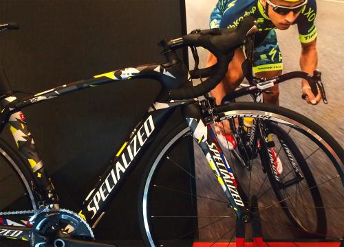 【2016START!】風を切り裂くエアロロード、VENGE SAGAN COLOR | お知らせ | ストラーダバイシクルズ